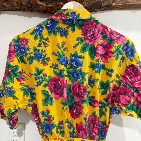 Vibrant Vintage Floral Midi Dress - Picture 9 of 15